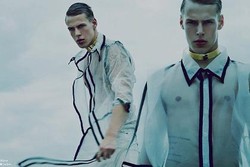 Jas Hujan dari Bahan Kondom Karya Desainer AS Ini Dijual Rp 14 Jutaan