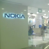 Ratusan Karyawan Demo Nokia