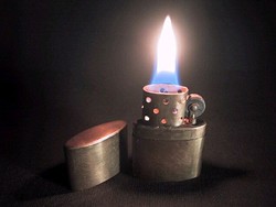 Di AS Ada Hari Zippo Nasional