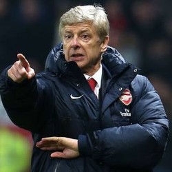 Wenger Balik Puji Pochettino