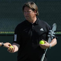 Sharapova Umumkan Pelatih Baru