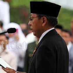 Diperiksa KPK Hampir 10 Jam, Boediono: Pertanyaannya Sangat Banyak