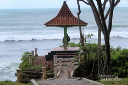 Akhir Pekan di Ciamis, Jangan Lupa ke Pantai Batu Hiu