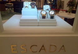 Escada Rilis Jam Tangan untuk Wanita, Bergaya Glamor Sampai Feminin