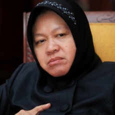 Aktivitas Walikota Surabaya Tiap Pagi Baca Surat Keluhan Warga