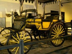 Ini Penampakan Mobil Pertama Indonesia di Belanda