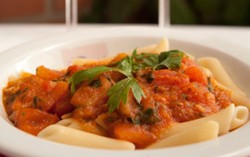 Saat Bersantap di Italia, Jangan Pesan Pepperoni Pizza dan Minta Bon (2)