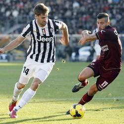 Tekuk Livorno, Juventus Puncaki Klasemen