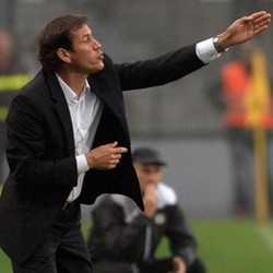 Roma Main di Olimpico Usai Laga Rugby, Garcia Khawatirkan Lapangan