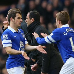 Martinez Berharap Cedera Baines Tak Parah