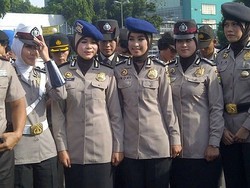 Ini Tanggapan Polwan Peraga Seragam Berjilbab