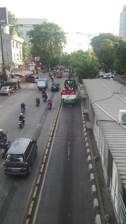 Walau Ada Denda Sampai Rp 1 Juta, Masih Ada Saja yang Nekat Masuk Busway