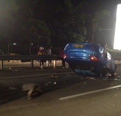 Taksi Terbalik di Tol Bandara