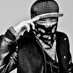 Teddy dan Han Ye Seul Resmi Pacaran