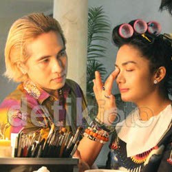 Ini Sosok Sang Penata Rias di Balik Kesempurnaan Penampilan KD