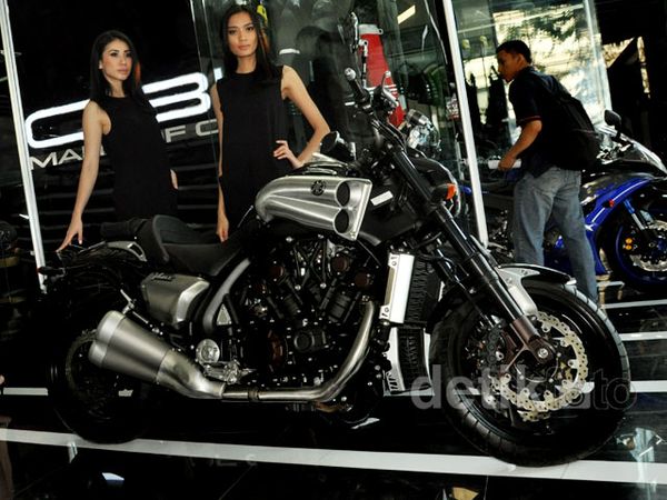 Empat Moge Yamaha Mendarat di Jakarta