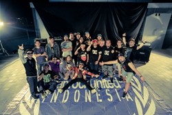 Pelopor Rap Rock Indonesia Bersatu untuk Single Unduh Bebas Fist Up United