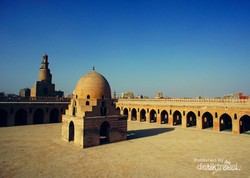 Wow! Masjid Tertua Kedua di Mesir Umurnya 1.134 Tahun