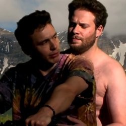 Kocak, James Franco Parodikan Video Kim Kardashian Nyaris Bugil di Bound 2
