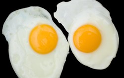 Mau Bikin Telur Mata Sapi yang Cantik? Ikuti Langkah Mudah Ini!