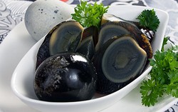  Telur Seribu Tahun yang Kenyal-kenyal Gurih