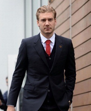Bendtner Berurusan dengan Polisi Akibat Aksi Perusakan