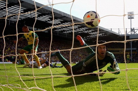 Cech: Premier League Makin Kompetitif