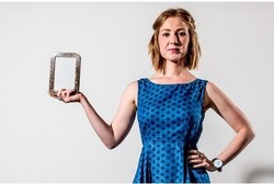 Simsalabim! Plasenta Bayi pun Disulap Jadi Bingkai Foto