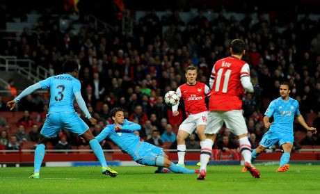 Dua Gol Wilshere Menangkan Arsenal atas Marseille