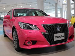 Ketika Mobil Menteri Jadi Genit