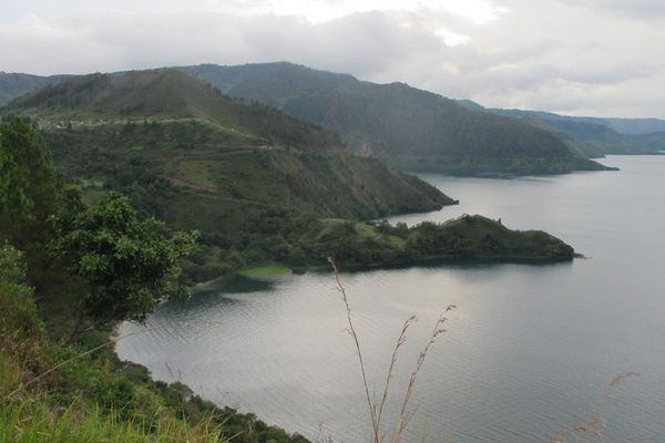 Bukit Tarabunga & Panorama Danau Toba