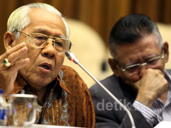 Timwas Century Undang 4 Ahli Hukum