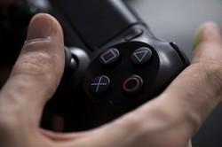 PlayStation 4 Buka Celah Baru Industri Porno?