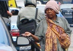  Ini Aturan yang Melarang Pengemis di Jakarta