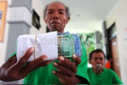  Walang Ngaku Baru 6 Bulan Mengemis, Raup Rp 100 Ribu/Hari