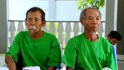 Kapok, Walang si Pengemis Tajir Janji Pulang Kampung