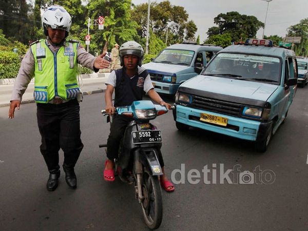 Polisi Gelar Operasi Zebra Jaya 2013