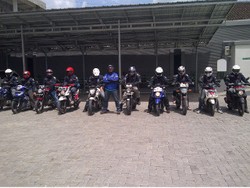 Brummm, Road Warriors Touring Santai Menuju Surakarta