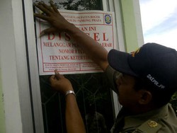 Satpol PP Kabupaten Bogor Segel Vila Milik Pejabat, Polisi dan Jaksa