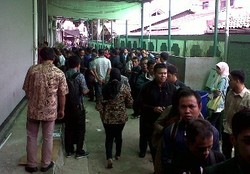  Didenda Rp 150 Ribu, Rohadi dan Yadi Kapok Terobos Busway