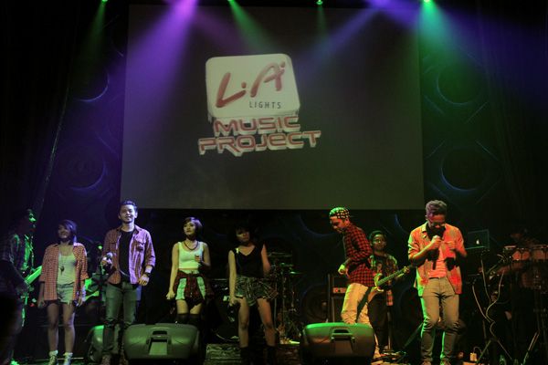 Foto: Konser Drew, Tangga, Lala Karmela di Bali