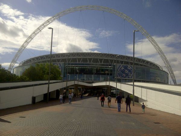 Berziarah ke Stadion Wembley
