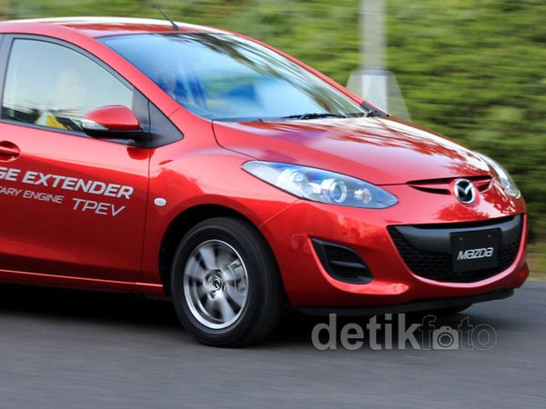 Sensasi Mazda2 Versi Listrik