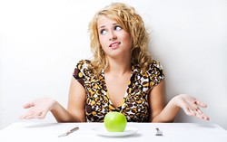 Ngemil Sebelum Makan Besar Bisa Bikin Gemuk?