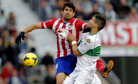 Kalahkan Elche, Atletico Tempel Barca
