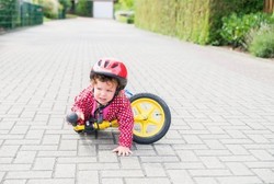 Terbentur di Kepala Bisa Bikin Anak Gegar Otak, Kenali Gejalanya