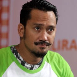 Cerita Tora Sudiro Jadi Penyanyi Dangdut