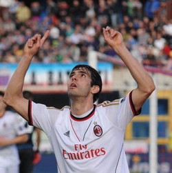 Kaka Sudah Buat 99 Gol untuk Milan