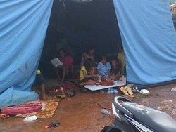 Warga Waduk Ria Rio yang Bertahan di Tenda Kini Bingung