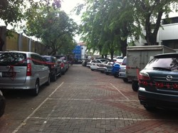 Mochtar Effendi Akui Ada Uang Akil yang Digunakan untuk Bisnis Mobil